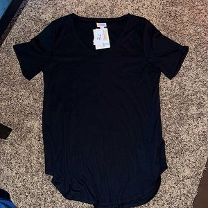 LulaRoe Iris Tunic Top